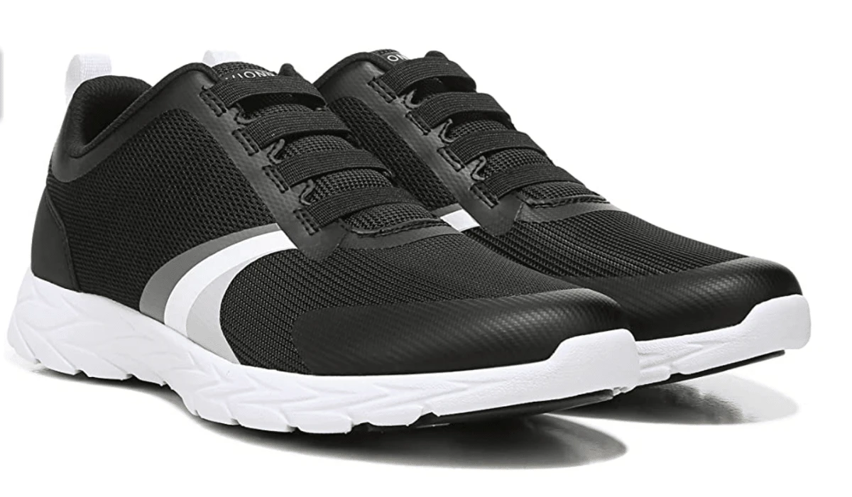 Vionic Women's Layla Sneakers Black Mesh - Image 4